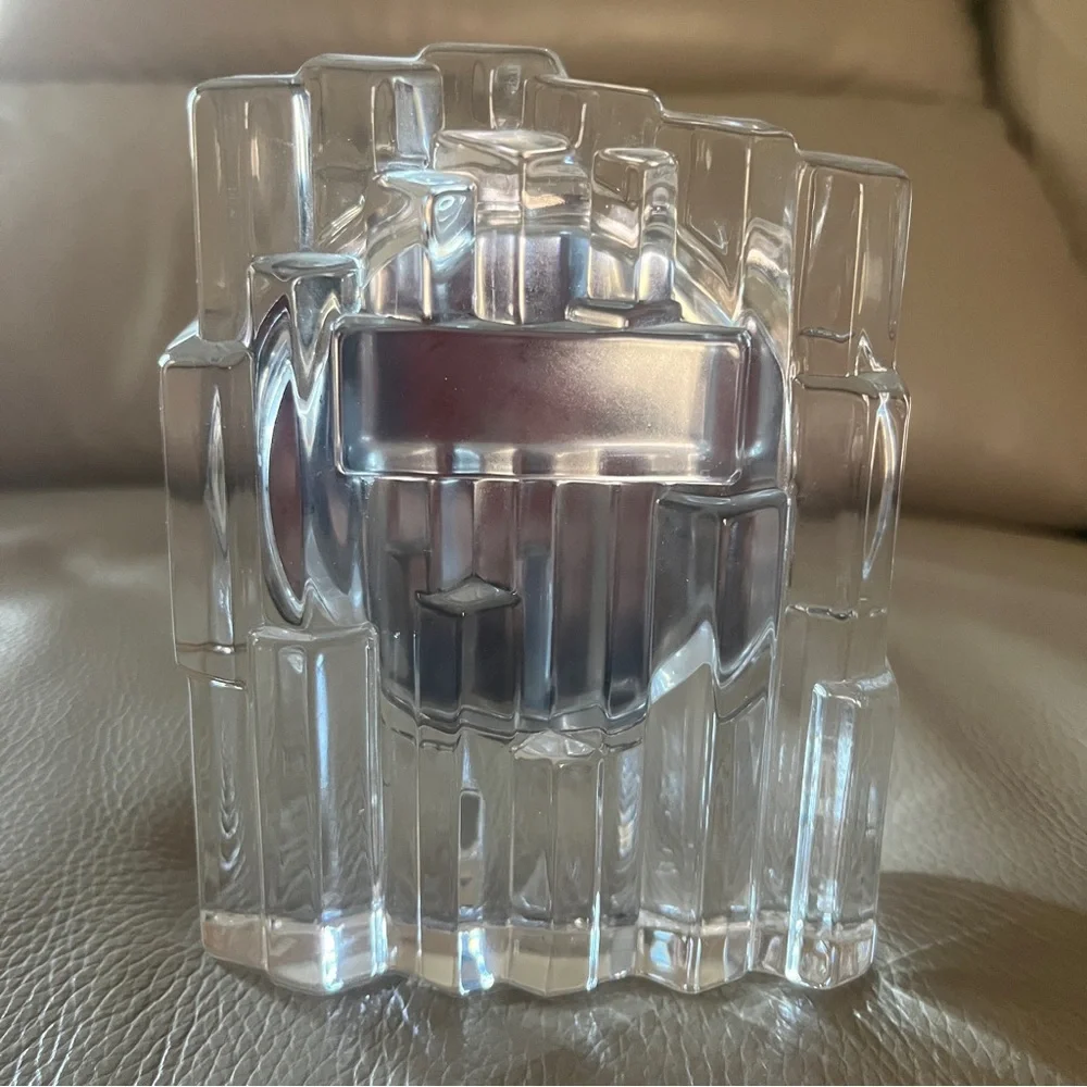 SEIKO CLOCK QUARTZ LEAD CRYSTAL JAPAN 5.75” clear cut desktop Battery Operated